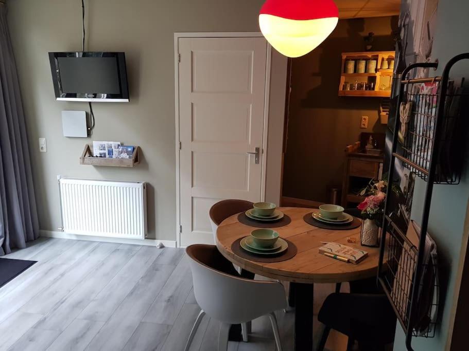 Appartement De Oliekan Medium Lemmer Bagian luar foto